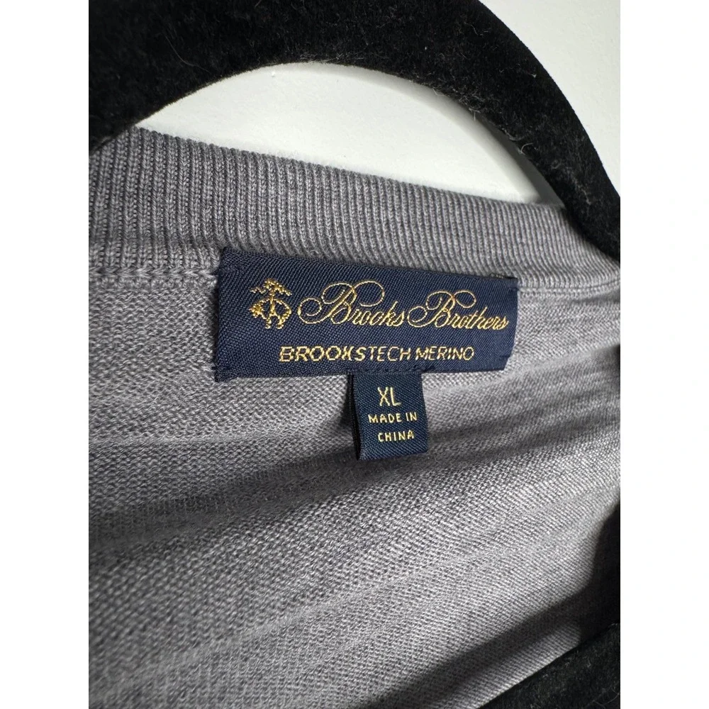 Brooks Brothers Brookstech Merino Wool V-Neck Sweater Mens XL Gray Pullover